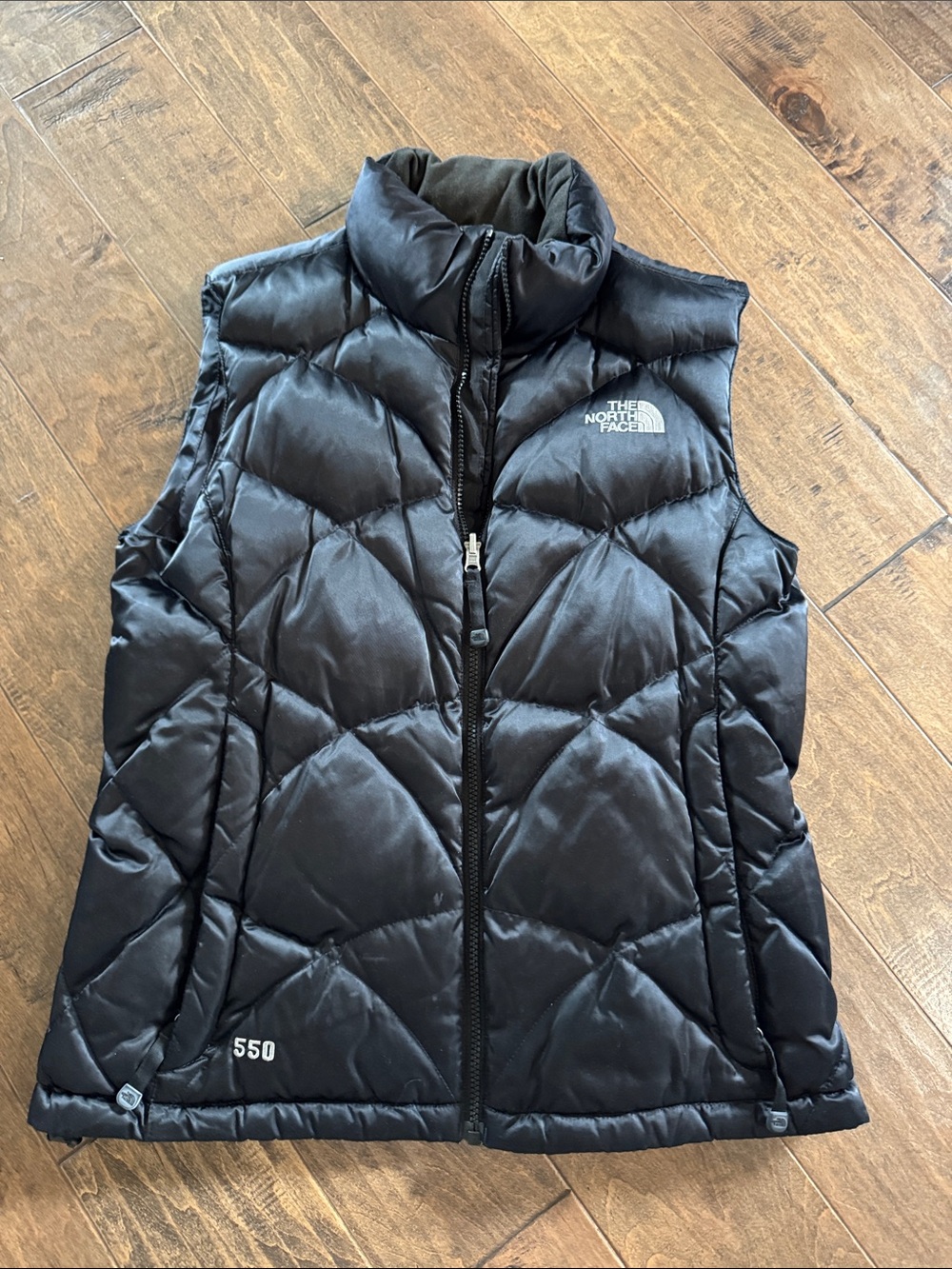 The North Face Black Quilted 550 Down Women's Vest